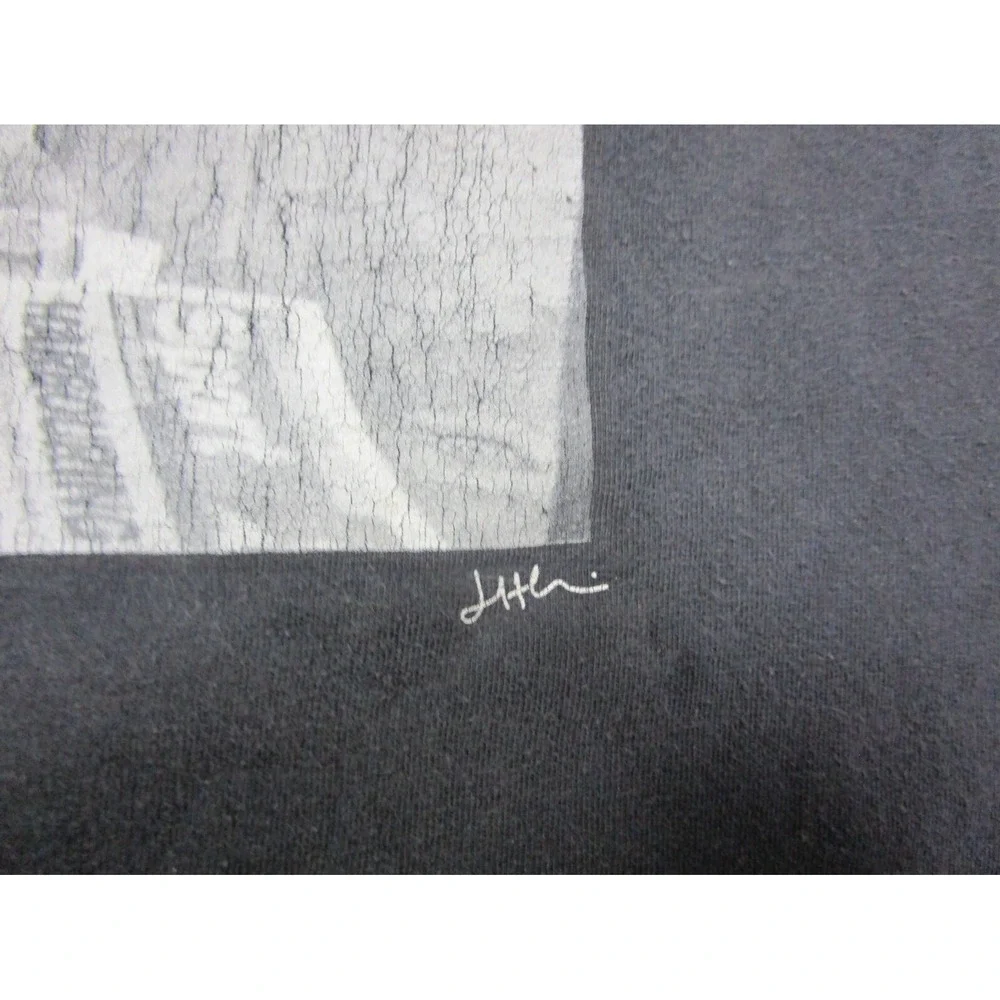 Nike SB Y2K T-Shirt Size (M) Omar Salazar‎ Skateboard Portrait Broken Arm 2010